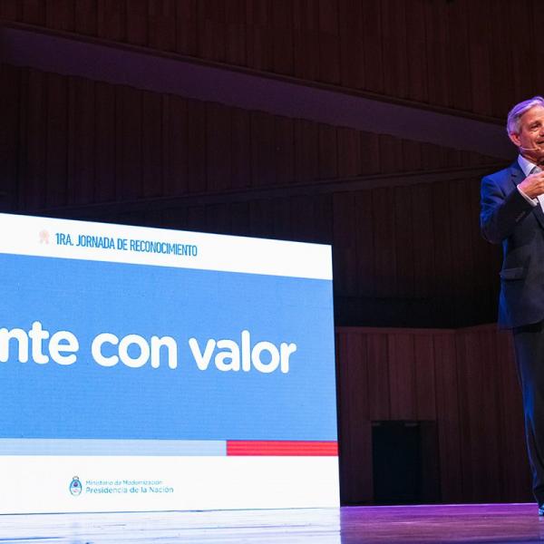 1ra Jornada de Reconocimiento al Empleado Público 